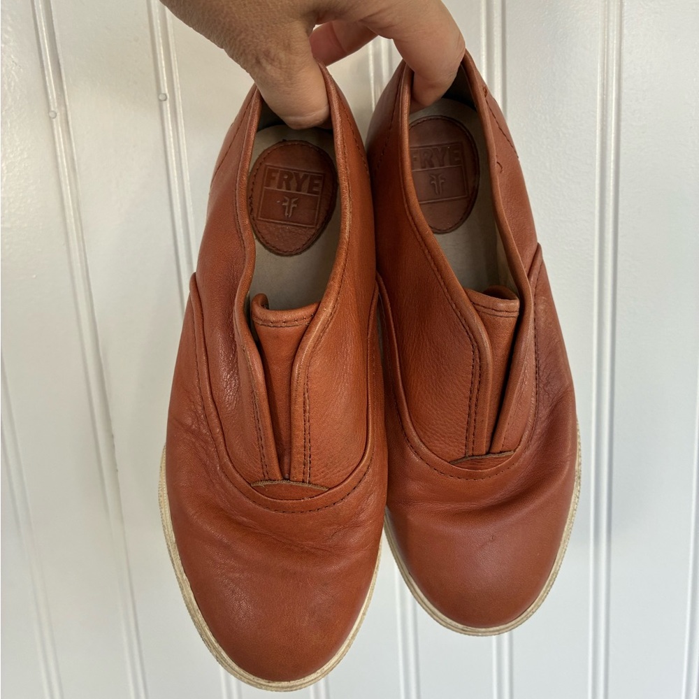 Frye Kids' Chambers Tan Leather Slip On Sneakers